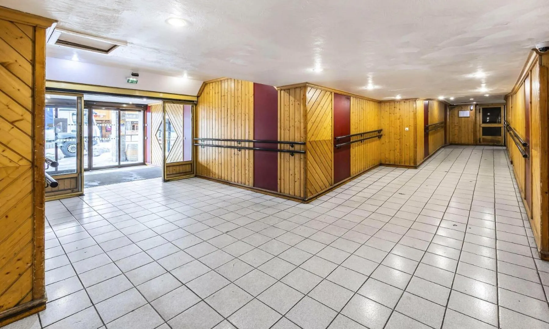 Residence Neves - Val Thorens Location: Joli Studio 4 Personnes Dans Un Quartier Anime Et Jeune アパート